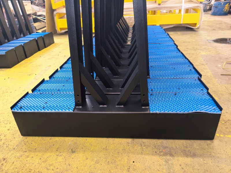 stone yards loading racks